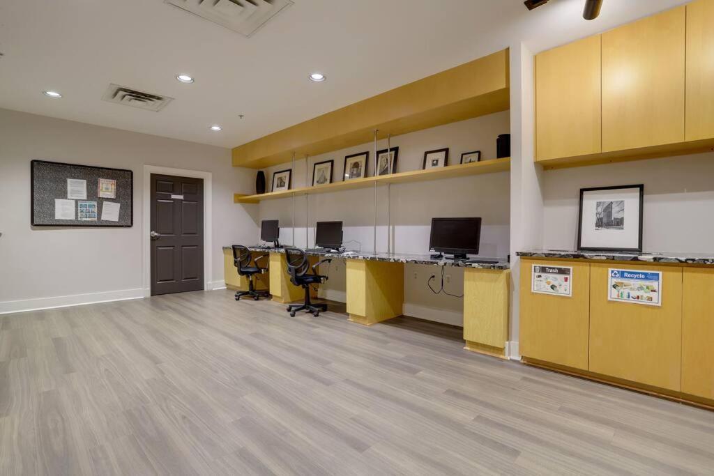 Exclusive Apt In Ballston With Gym 阿林顿 外观 照片